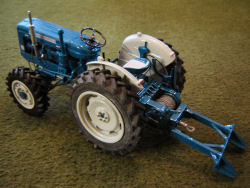 Roadless 6/4 Winch Tractor Model