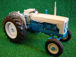 RJN CLASSIC TRACTORS Fordson Super Major Tractor