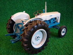 RJN CLASSIC TRACTORS Fordson Super Major 5000 Tractor