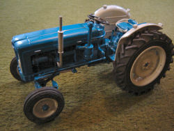 RJN Classic Tractors Roadless Fordson 6/2 6cylinder Tractor Model