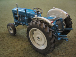 RJN Classic Tractors Roadless Fordson 6/2 6cylinder Tractor Model