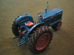 Fordson Major row crop Tractor Model