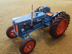 RJN Classic Tractors Fordson Major 4cyl Tractor Model