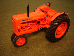 RJN Classic Tractors Nuffield 4/60 RowCrop Tricyle Model