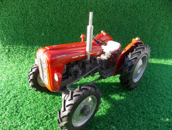 RJN CLASSIC TRACTORS Massey Ferguson 35x Tractor Model