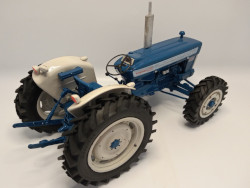 RJN CLASSIC TRACTORS Ford 5000 Roadless Pre Production model Tractor