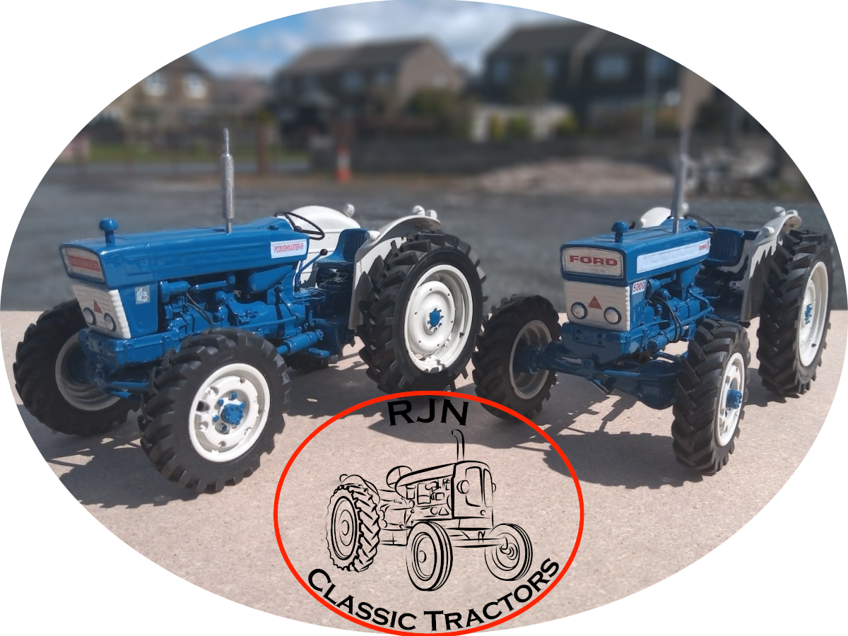 RJN Classic Tractors Roadless 5000 pre production Model Tractor