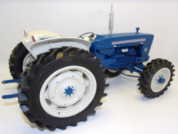 RJN CLASSIC TRACTORS Roadless Ploughmaster 75 Model Tractor
