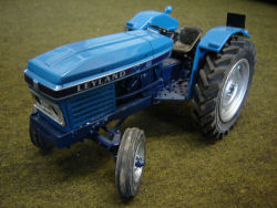 Leyland 384 Model Tractor