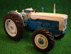 RJN Roadless 6/4 White Bonnet Tractor model www.rjnclassictractors.co.uk